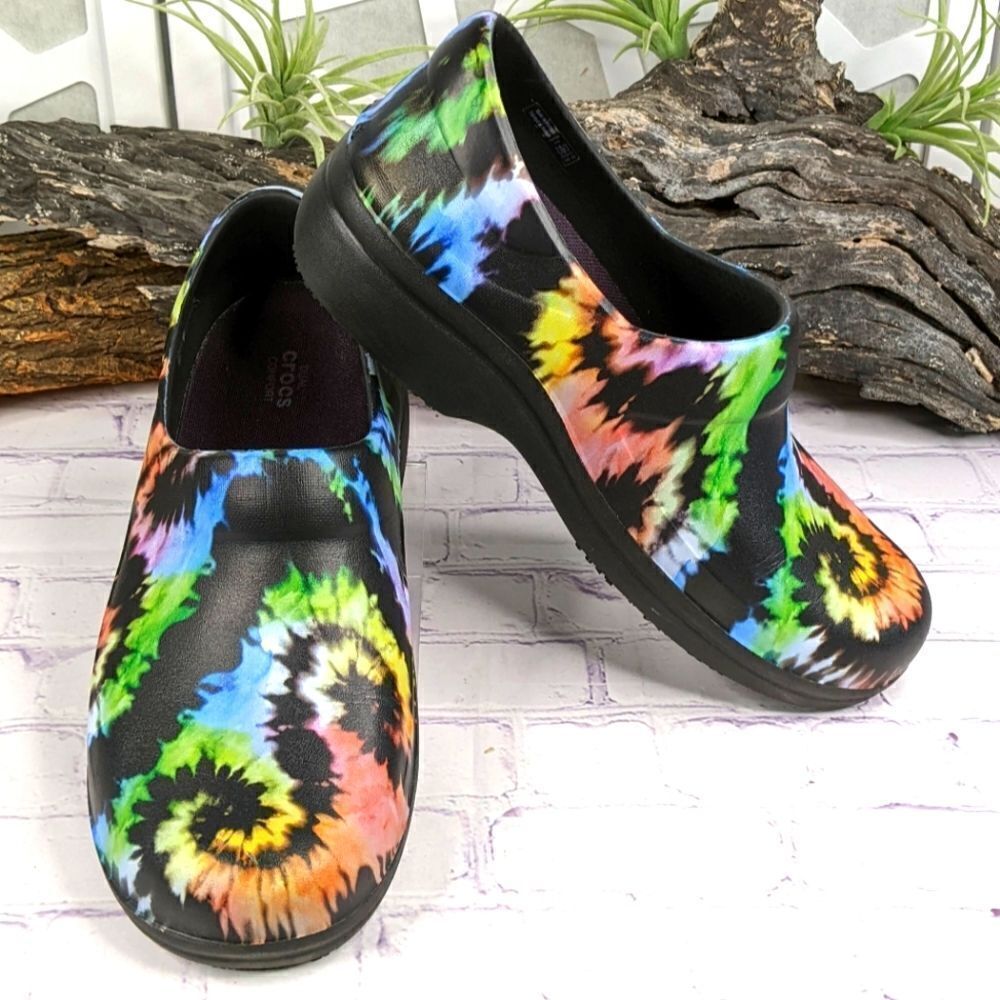 CROCS Neria Pro II Graphic Tie Dye Work Clog